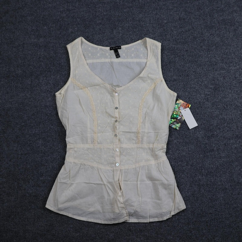 F.A.N.G Blouse Womens Medium White Embroidered Button V Neck Sleeveless Top
